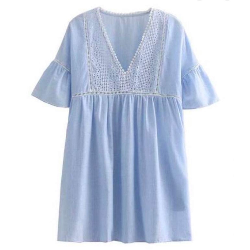 NEW Goodnight Macaroon Mika Blue White Eyelet Dress XS
